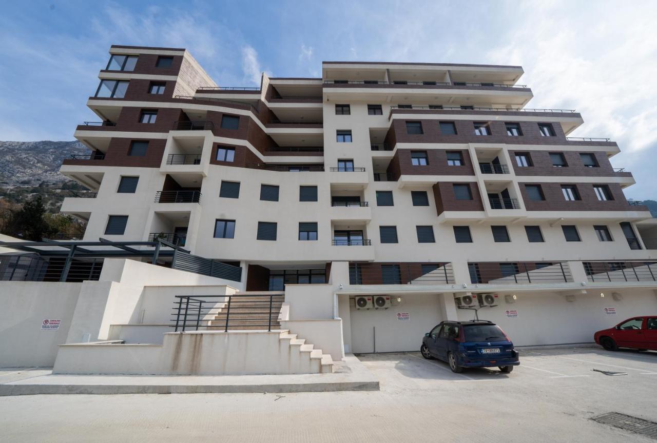 Apartment Adriana Kotor Bagian luar foto